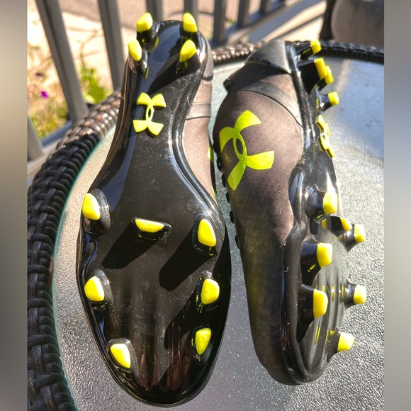 Under Armour New men’s Speedform synthetic soccer cleats. Original UA box - Picture 5 of 10